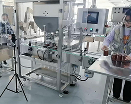 2021款醬料極速灌裝機(jī)，挑戰(zhàn)多頭醬料灌裝系統(tǒng)100天